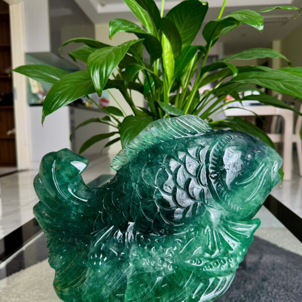 Tượng Cá Chép Hoa Sen – Đá Fluorite Tự Nhiên Tạc Tay
